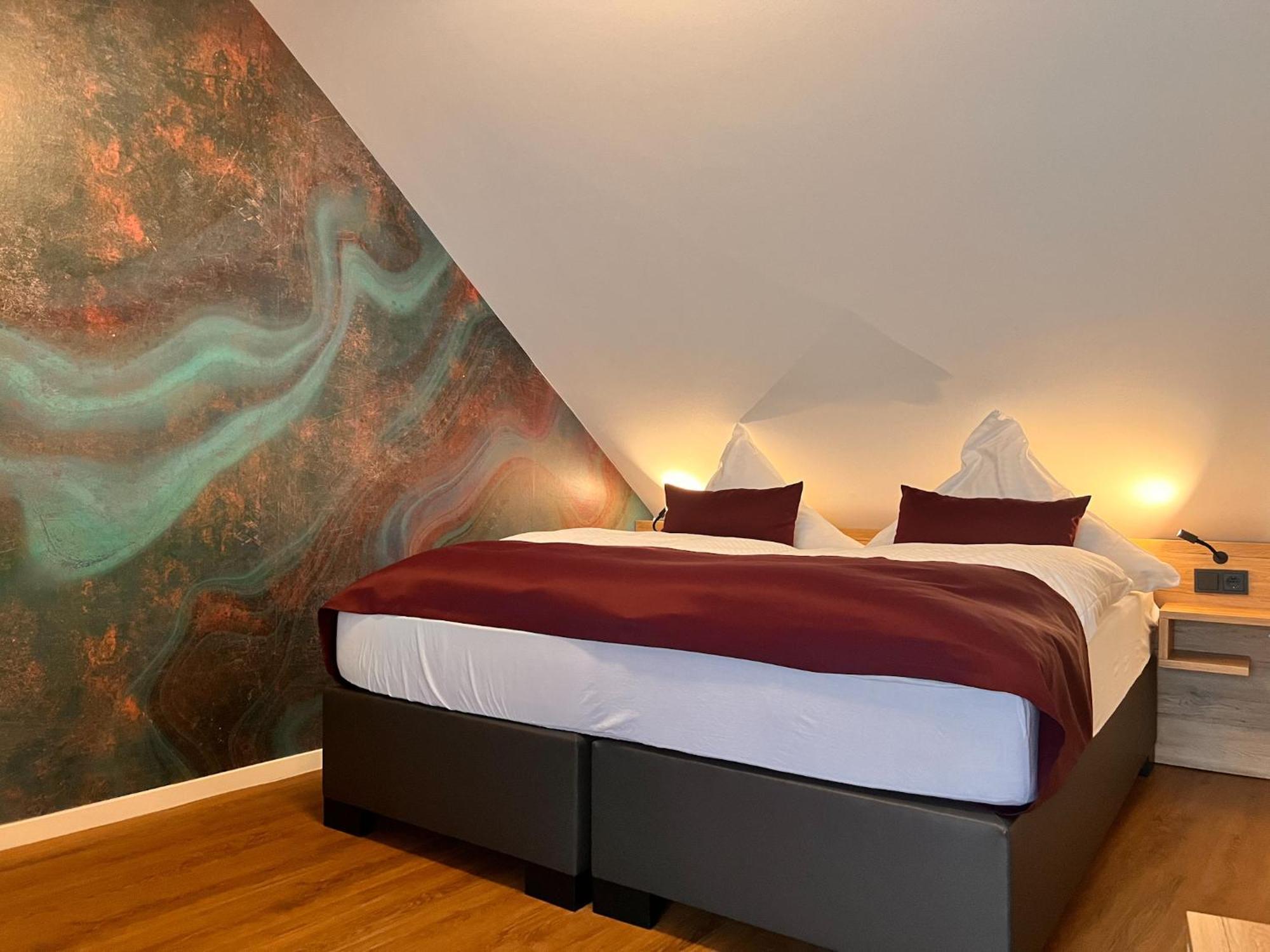 באד מינסטראייפל Hotel Restaurant Wolfsschlucht Gmbh מראה חיצוני תמונה
